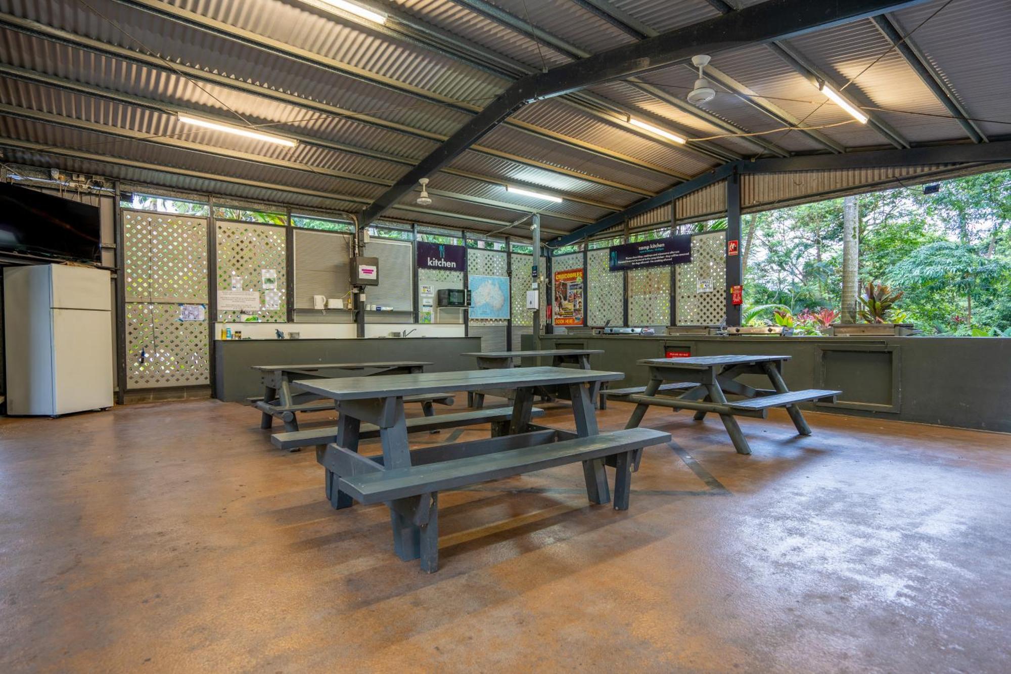Tasman Holiday Parks - Cairns Cool Waters Eksteriør bilde